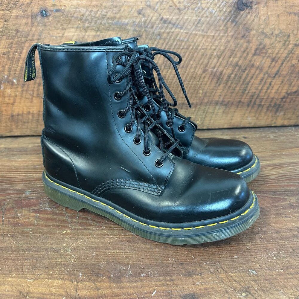 Dr. Martens 1460 Smooth Leather Lace Up Boots Black Men's 8/Women's 9